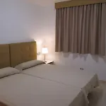 شقة 