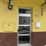شقة 